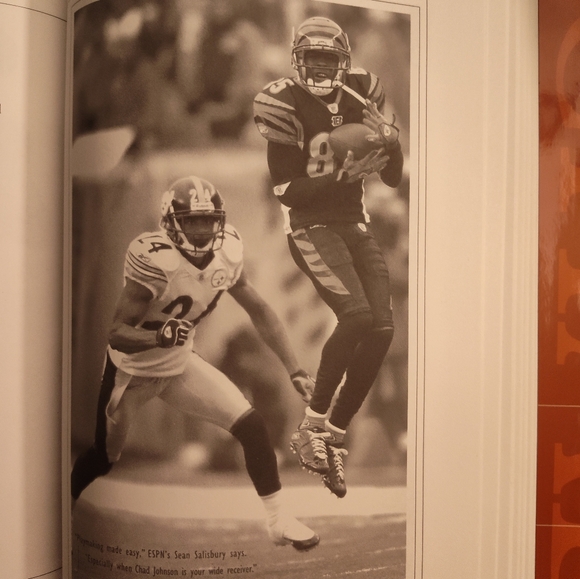 Chad Johnson I can't be stop book. Like new condition - Picture 4 of 4